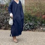 デニム好きのための岡山産セルビッジデニム裾フリンジVネックロング丈デニムワンピース