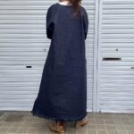デニム好きのための岡山産セルビッジデニム裾フリンジVネックロング丈デニムワンピース