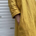 麻スラブ（麻100%ラミー）Vネックロング丈ワンピース-ミモザ