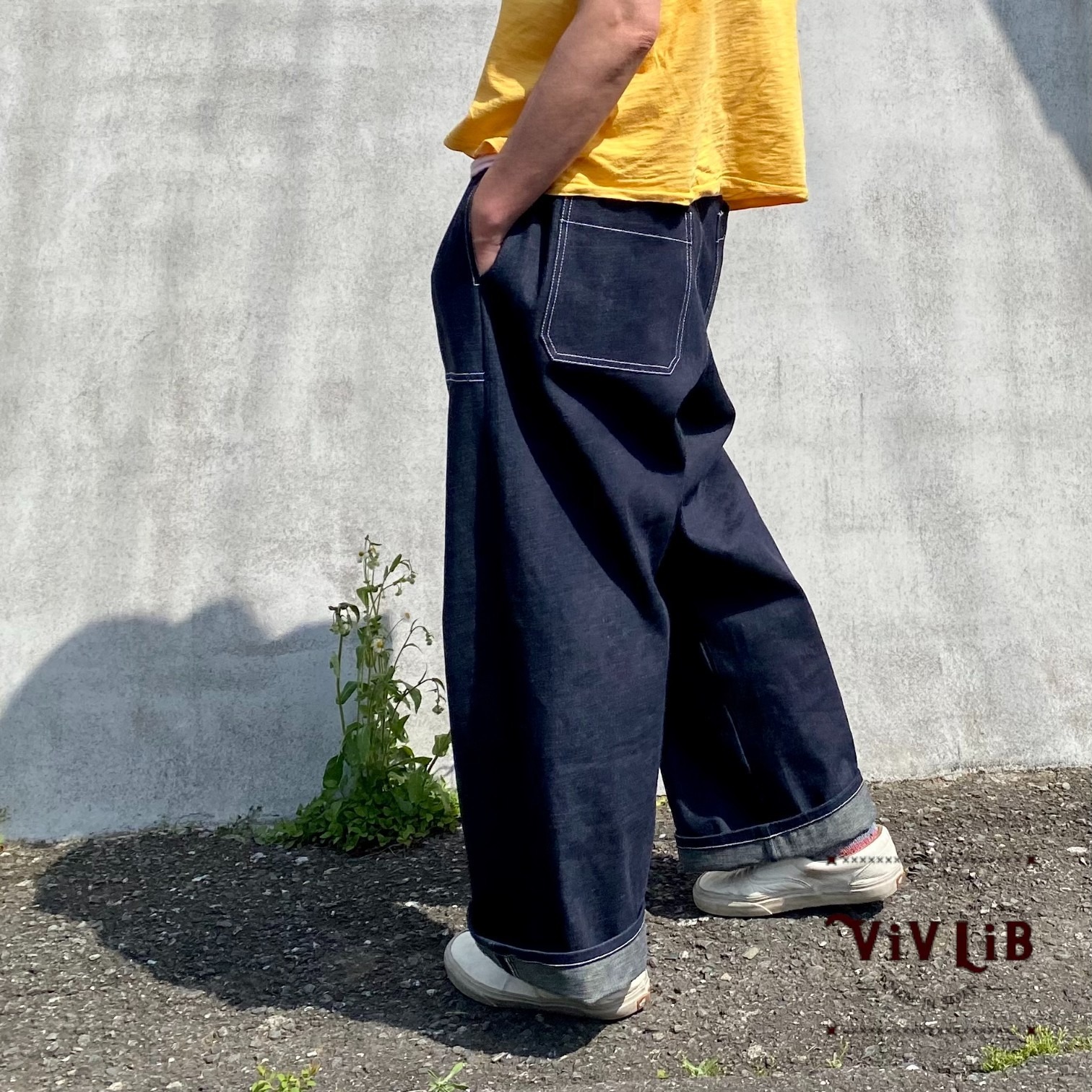 岡山セルビッジデニム ワイドイージーパンツ(白ステッチ)