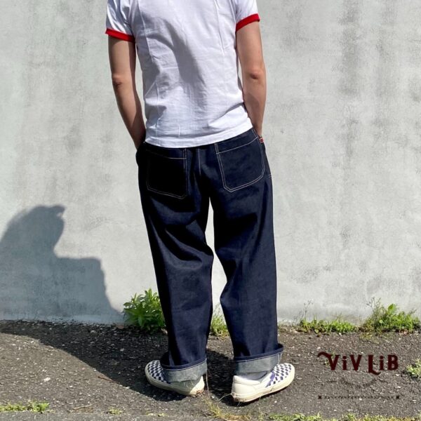 岡山セルビッジデニム ワイドイージーパンツ（白ステッチ）