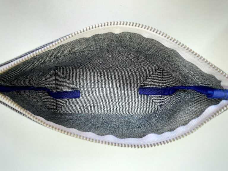 70svintagewappen_okayamadenim_pouch_snobunny (1)
