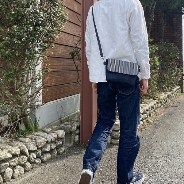 本藍岡山産セルビッジデニムとヒッコリーのミニショルダーバッグ