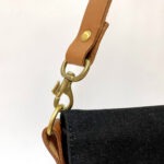 岡山セルビッチ黒デニム×イタリアンレザーメッセンジャーバッグ