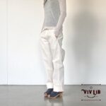 チノフィットセルビッチデニムパンツ〈定番ライン〉/ホワイトデニム