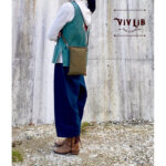 バックサテンのサコッシュ・スマホショルダー