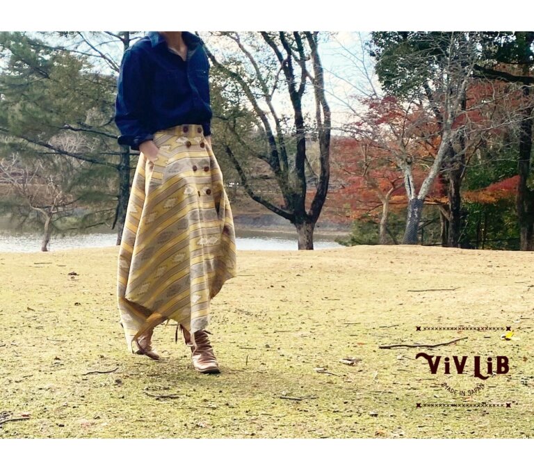 jacquard-ortega-pattern-trench-skirt (1)