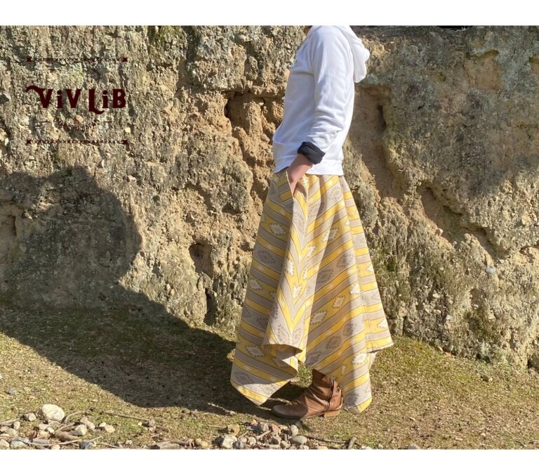 jacquard-ortega-pattern-trench-skirt (11)