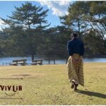 ジャガード織りオルテガ柄トレンチスカート