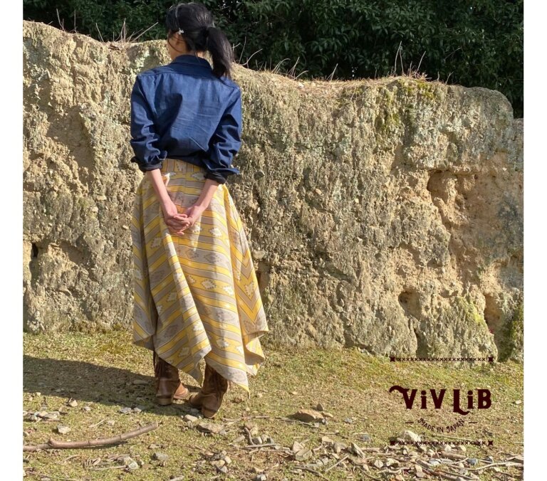jacquard-ortega-pattern-trench-skirt (19)